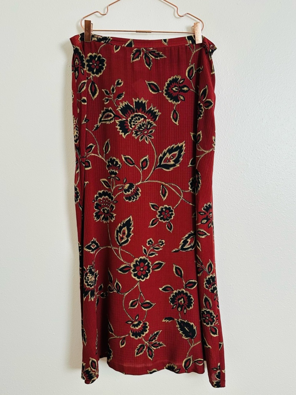 Vintage Jones New York 100% Silk Floral Maxi Skirt Red Black Boho Size 14 - Picture 7 of 10